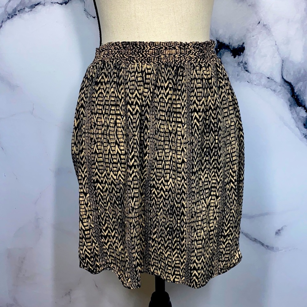 Mossimo Supply Co. Black and Tan Patterned Smocked Waist Mini Skirt